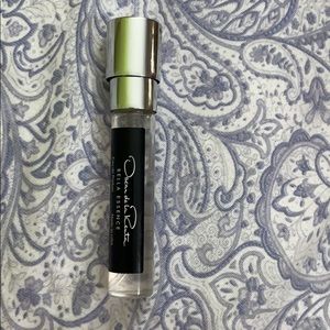 oscar de la renta perfume✨